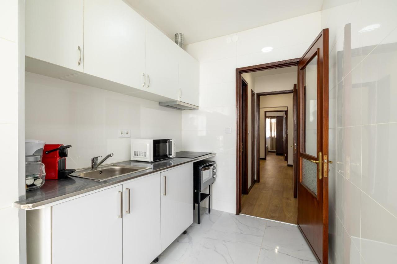 Downtown 2 Minutes By Walk To Center And Metro-Direct To Airpot T4 Διαμέρισμα Πόρτο Εξωτερικό φωτογραφία